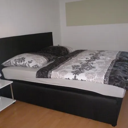 Apartment Fa Haack *